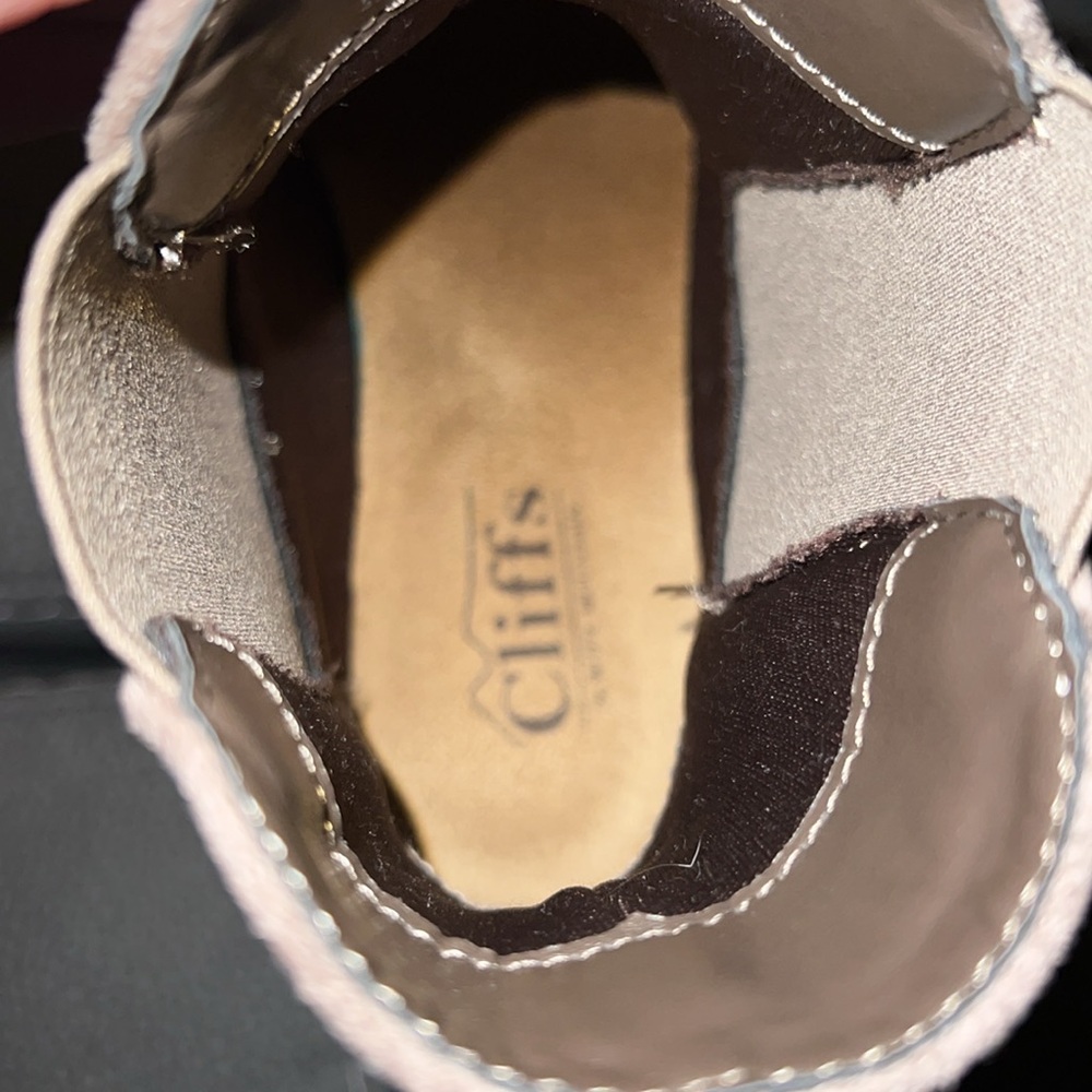 Cliff’s Chelsea Boot - Picture 5 of 6